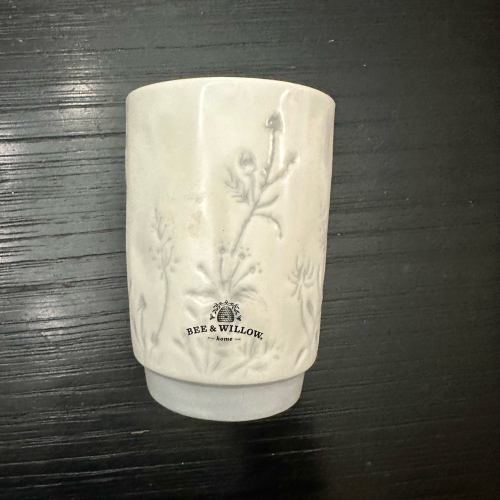 Bee & Willow Tumbler Gray Gardens
